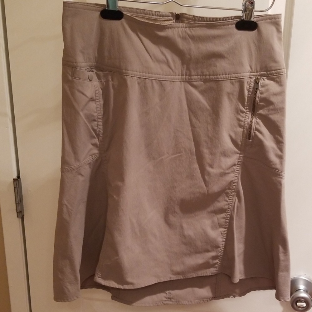 Khaki skirt
